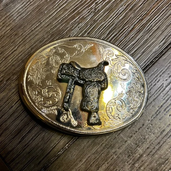 VINTAGE WESTERN GOLD BUCKLE WITH SILVER SADDLE - Picture 3 of 5